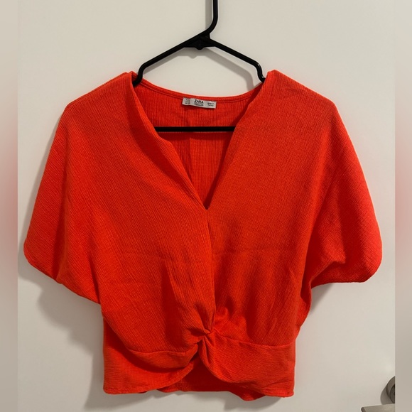 Cute Zara orange top - Picture 1 of 2